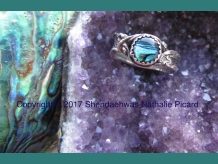 The peacock ring by Shendaehwas